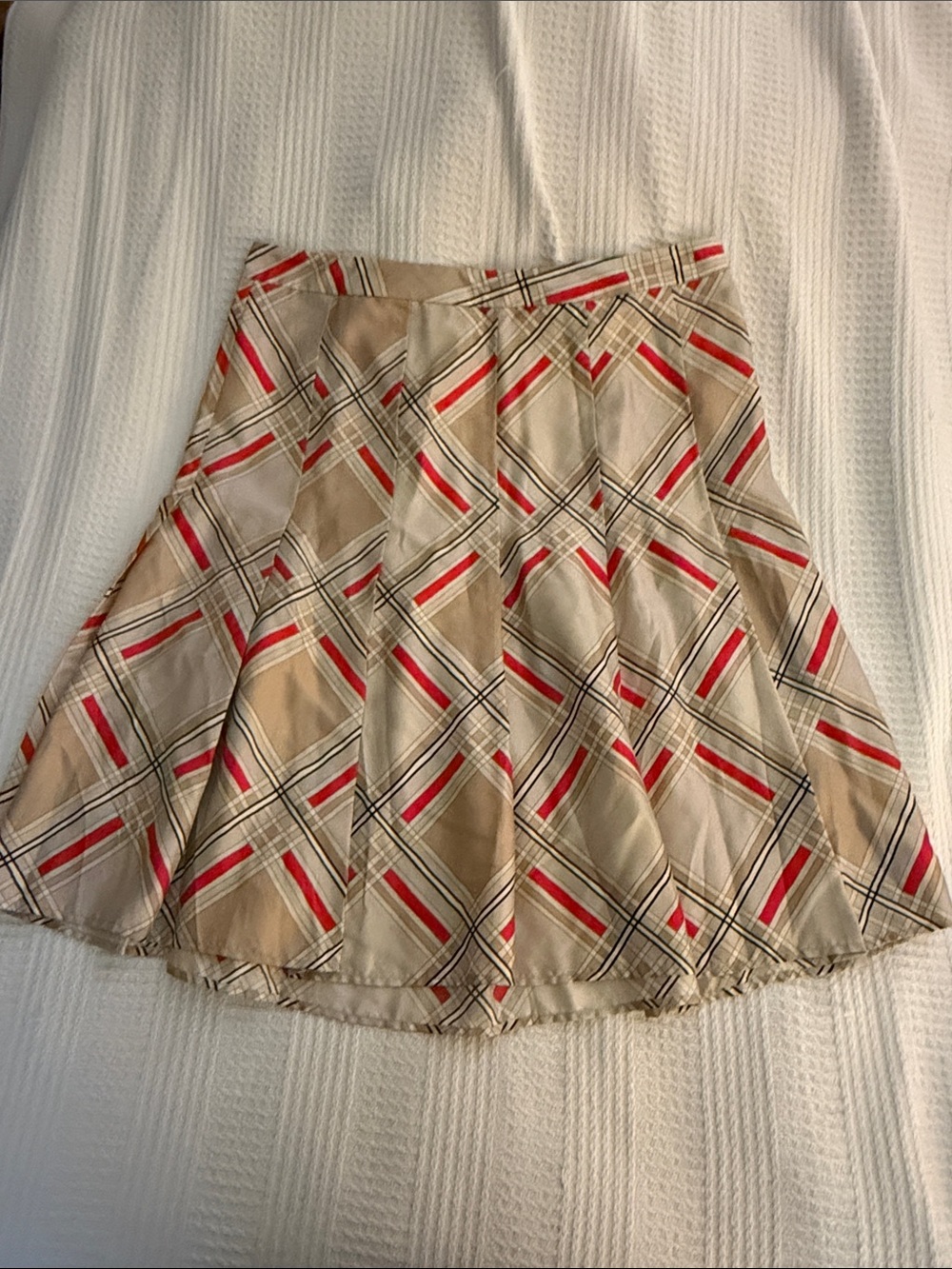 Gap Women’s Plaid A-Line Skirt with Red Accents